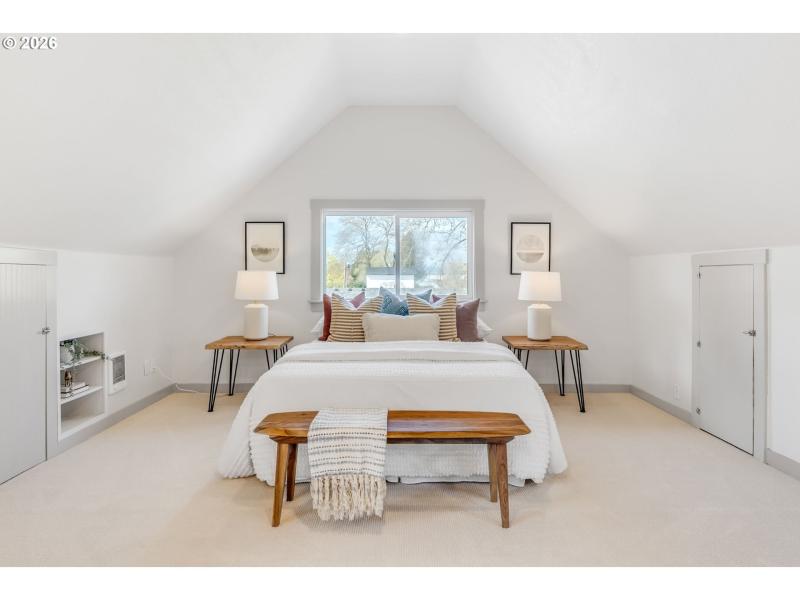 Bedroom, Owner's Suite