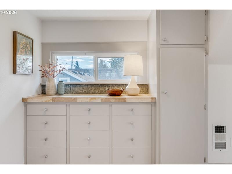 Bedroom, Owner's Suite