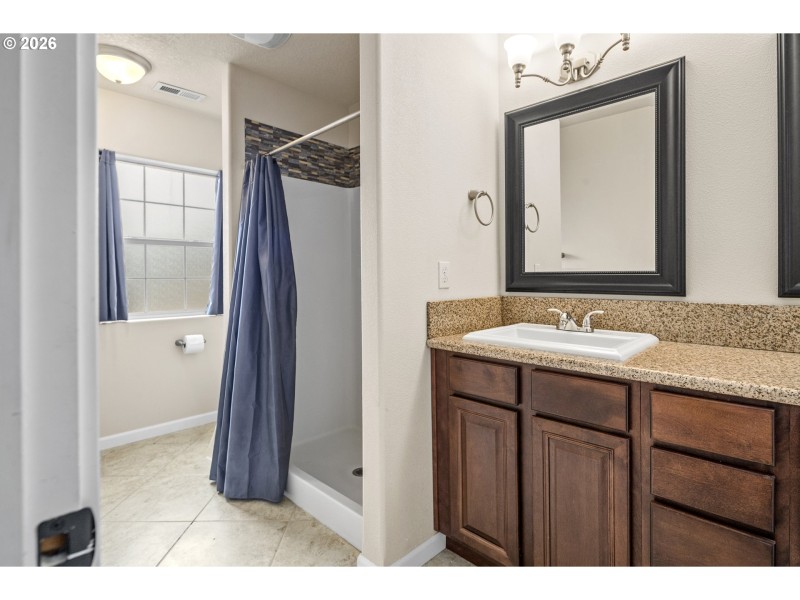 Owner's Suite Bathroom