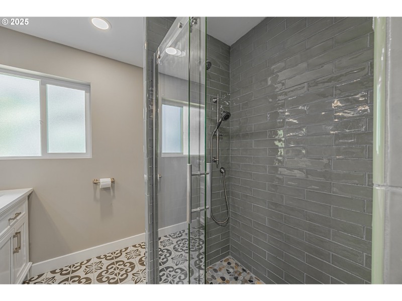 Bathroom, Attached