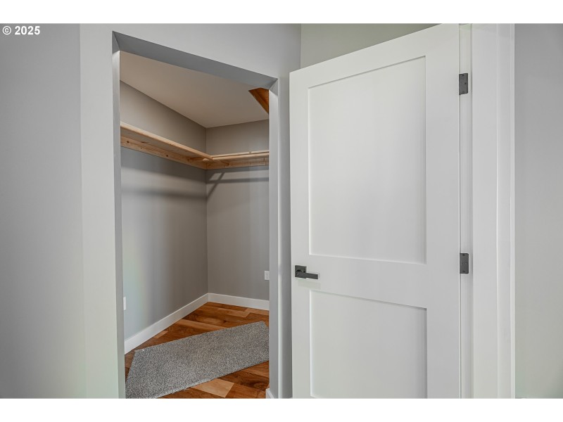 Bathroom, Attached