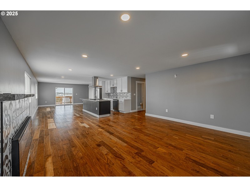 Kitchen/Living Room