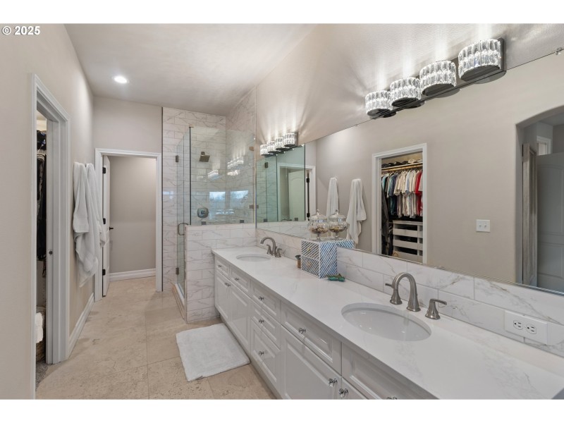 Bathroom, Attached