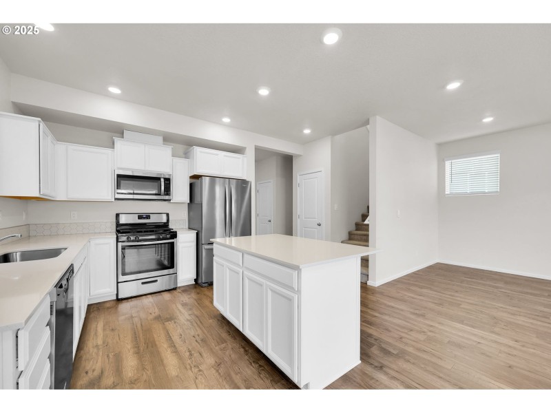 Kitchen/Living Room