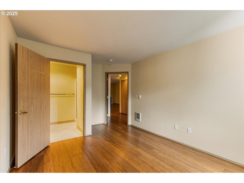 Bedroom, Owner's Suite