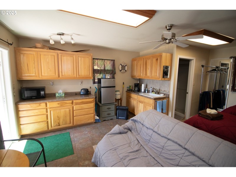 Guest Quarters
