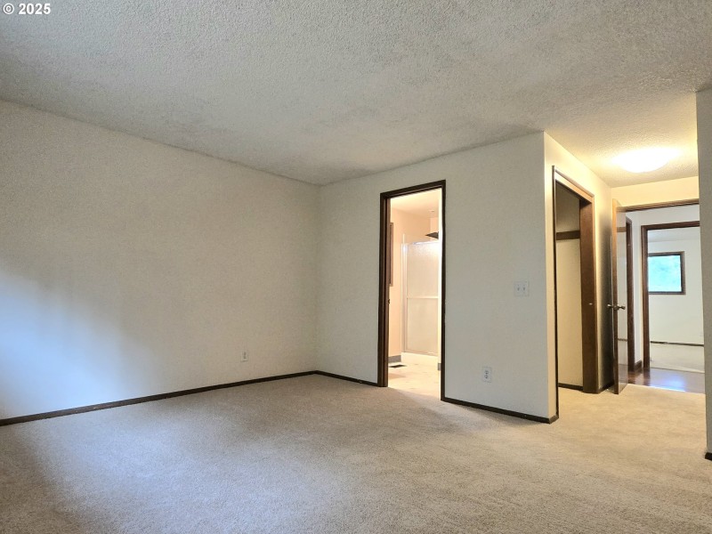 Bathroom, Attached