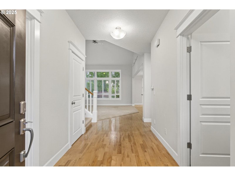 Entrance/Foyer