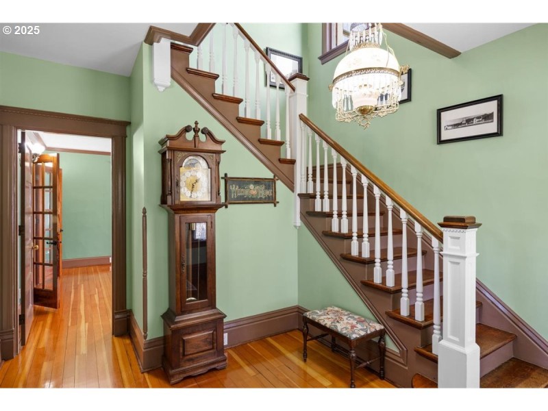 Entrance/Foyer
