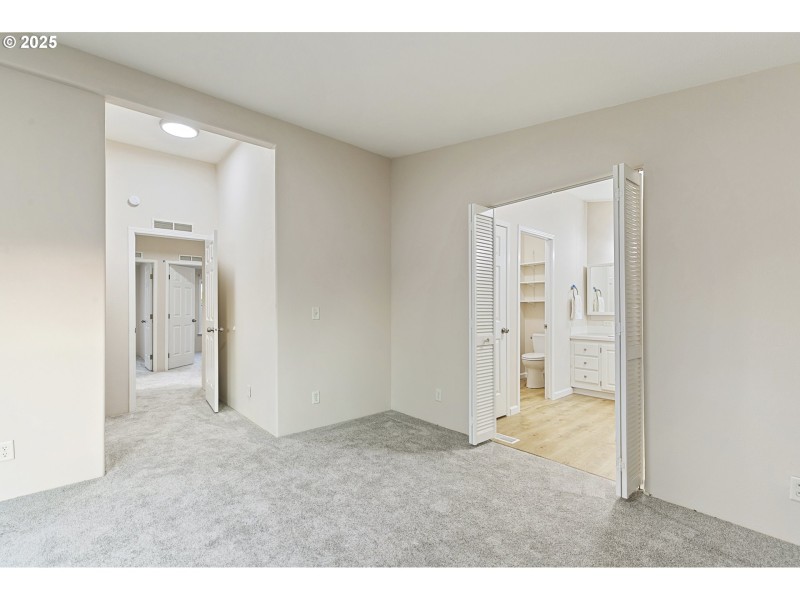 Owner's Suite Bathroom