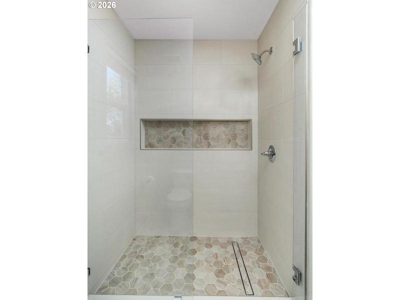 Owner's Suite Bathroom