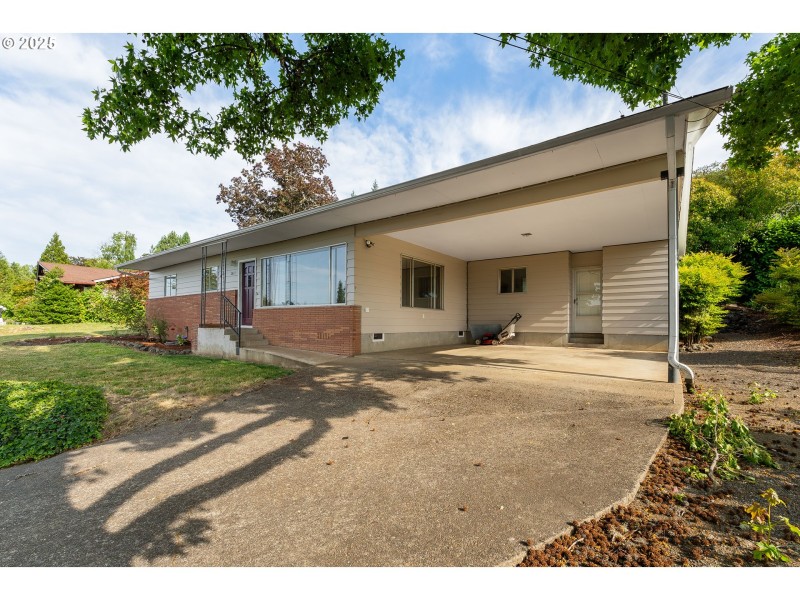 Carport
