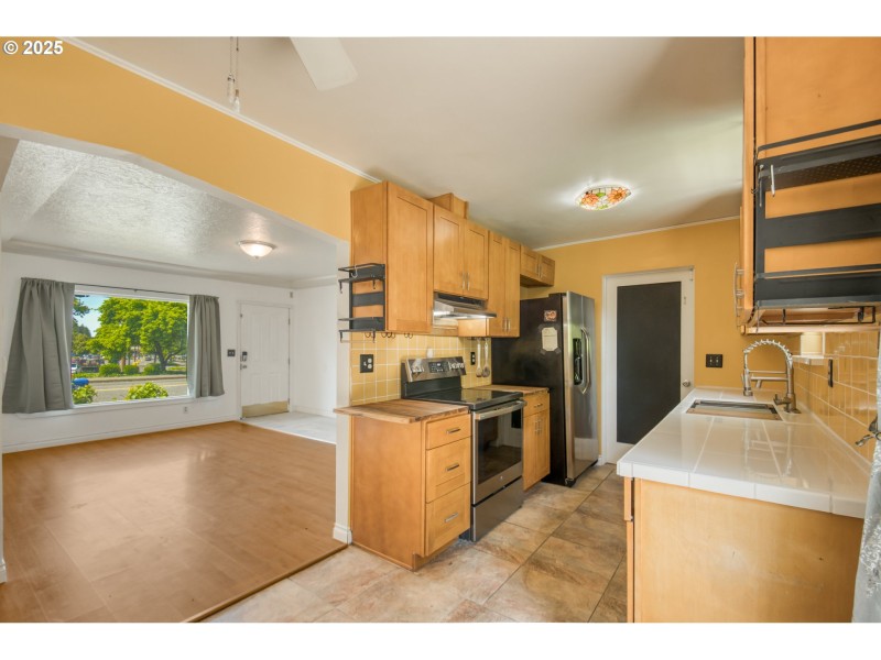 Kitchen/Family Room