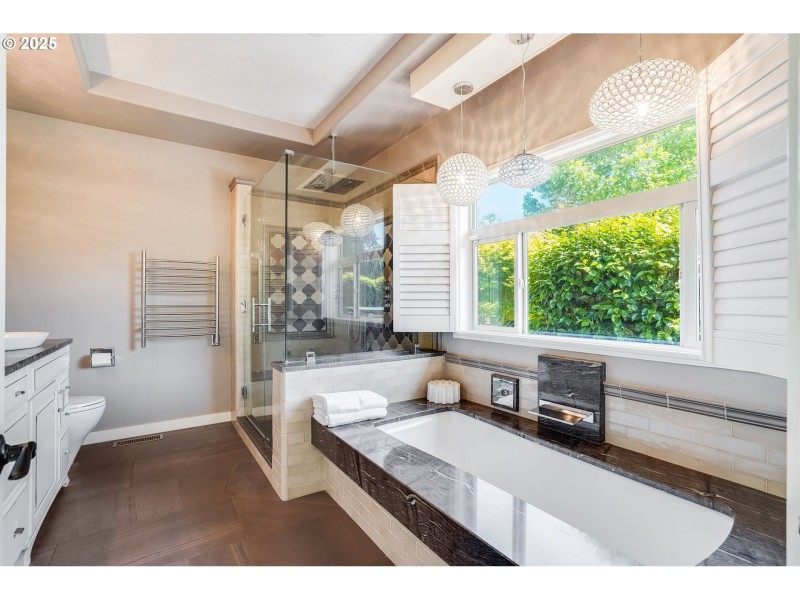 Bathroom, Attached