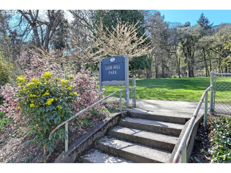 Neighborhood Park