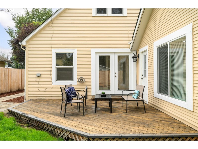 Deck
