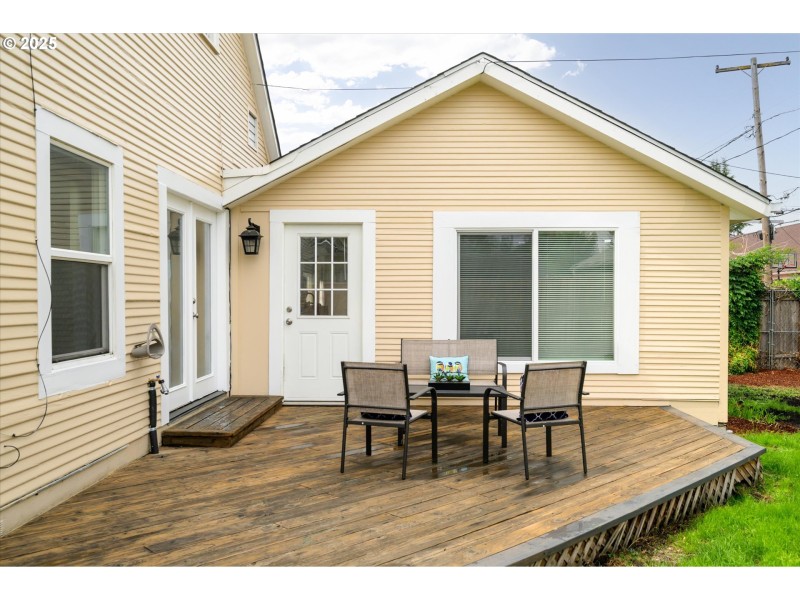 Deck