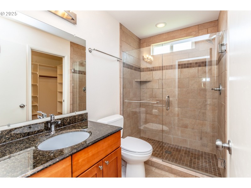 Owner's Suite Bathroom