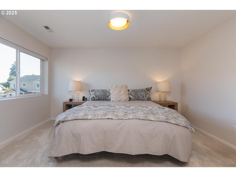 Bedroom, Primary