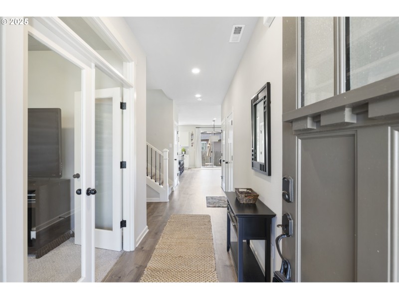Entrance/Foyer