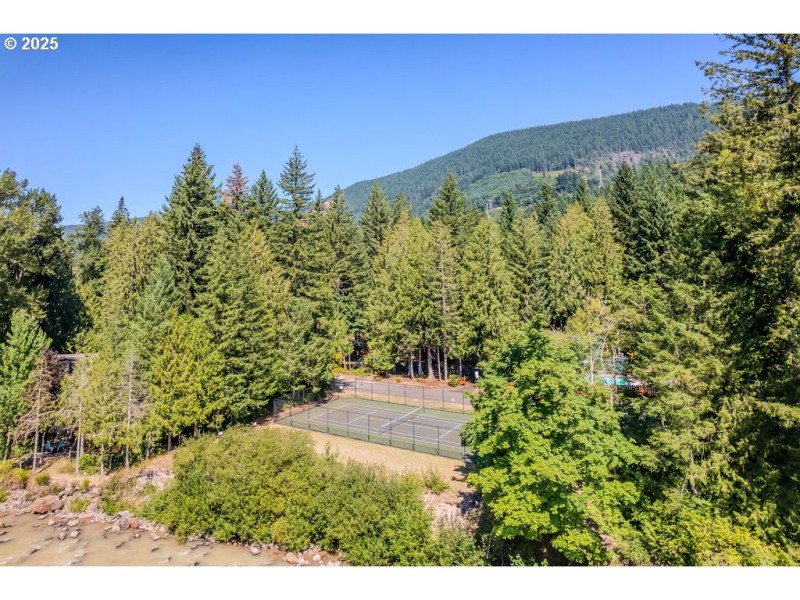 Community Amenities