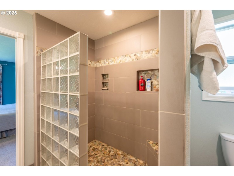 Bathroom, Attached