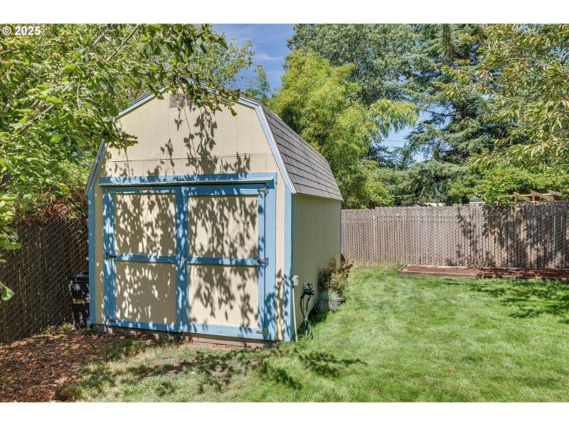 Shed
