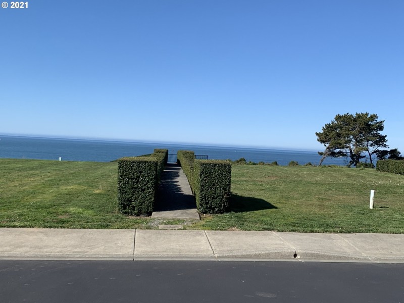 Beach Access Deeded