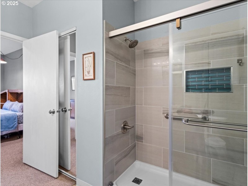 Owner's Suite Bathroom