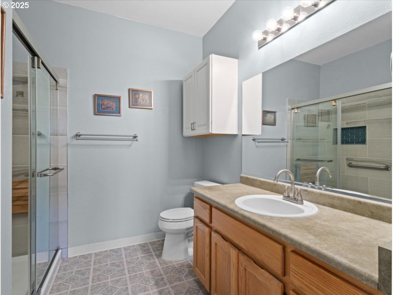 Owner's Suite Bathroom