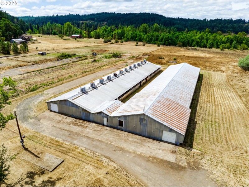 Barn