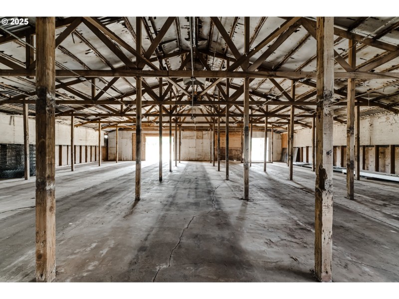 Barn