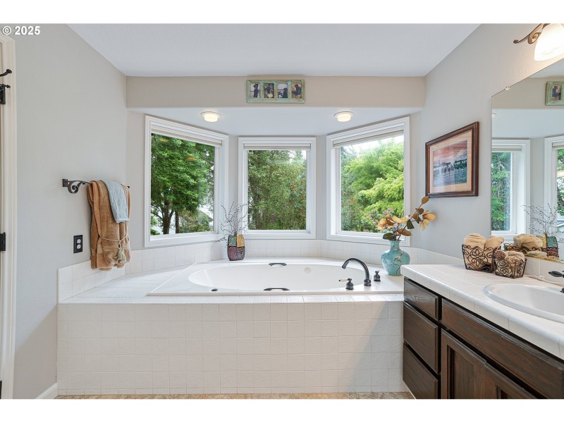Bathroom, Attached