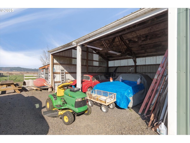 Shed