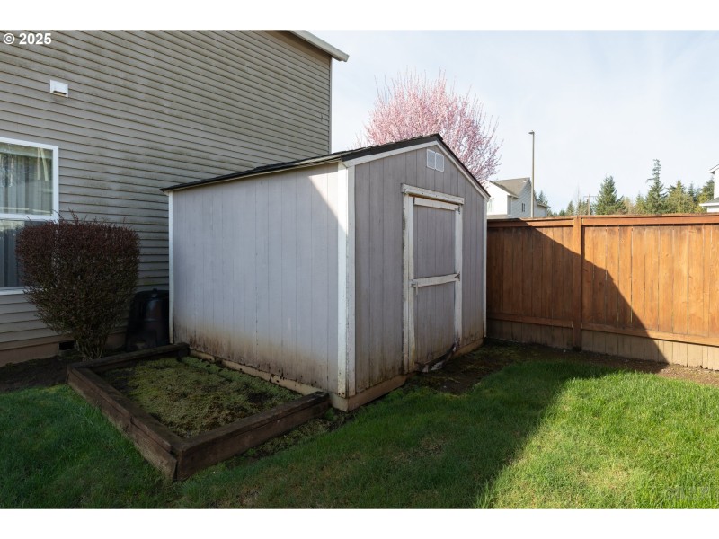 Shed