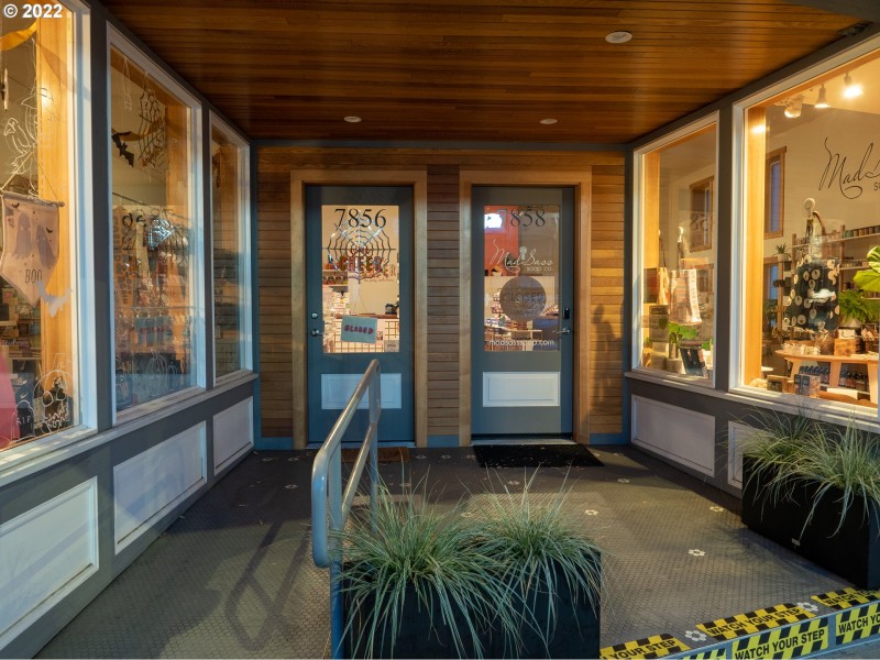 Entrance/Foyer