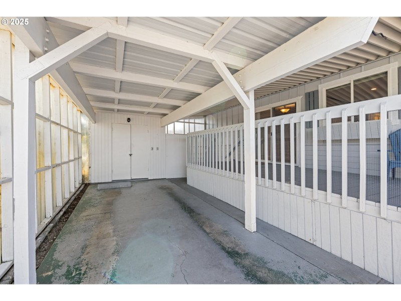 Carport