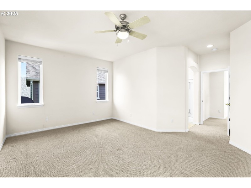 Bedroom, Primary