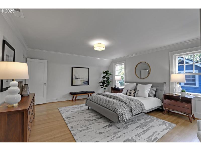 Bedroom, Primary