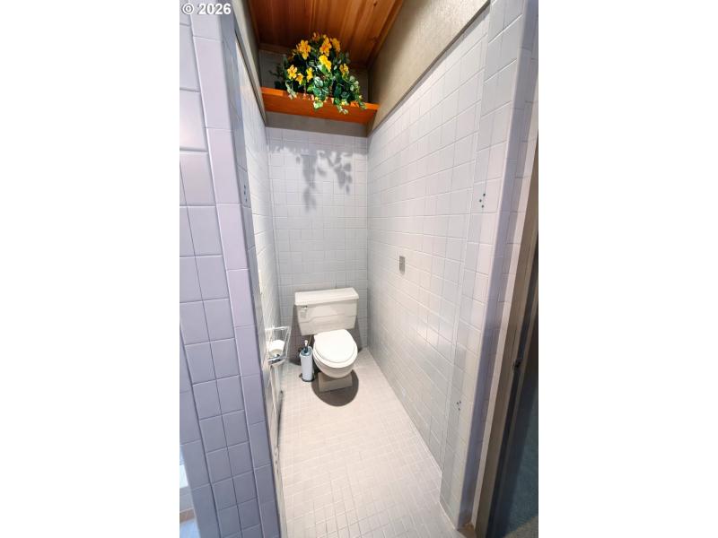 Owner's Suite Bathroom