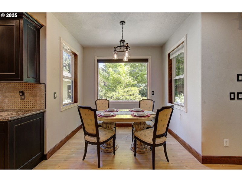 Kitchen/Nook