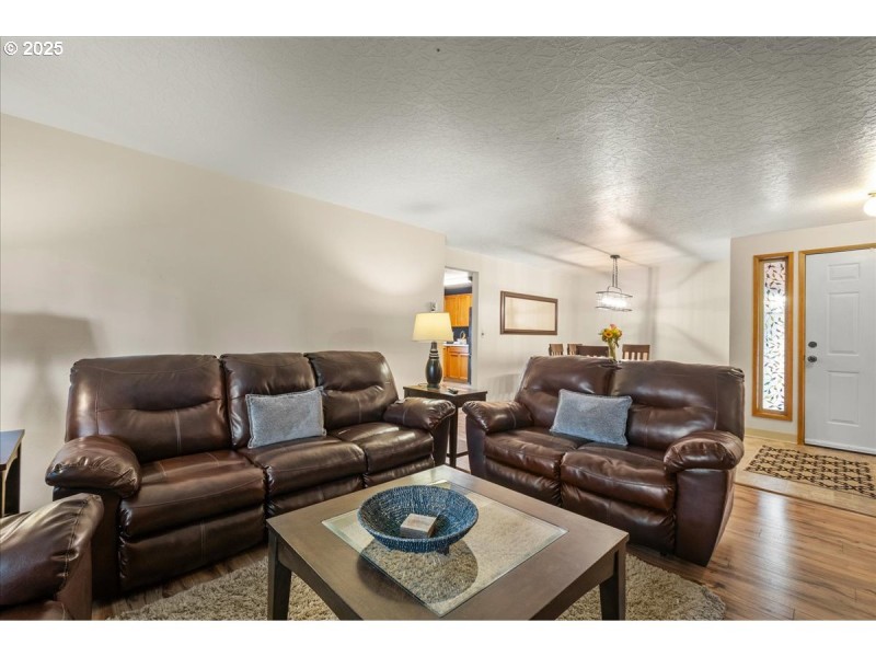 Living Room/Dining Room
