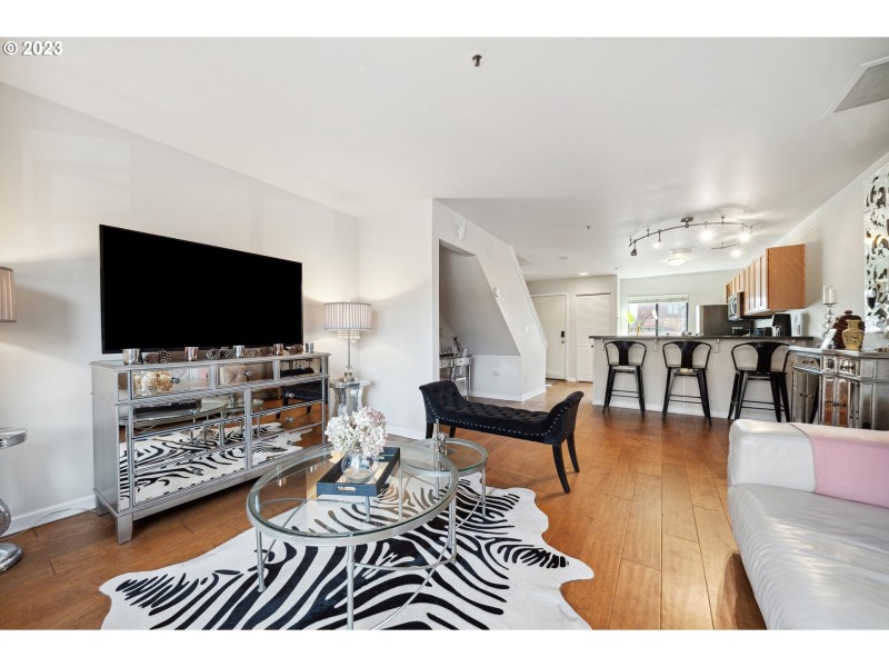 Kitchen/Living Room