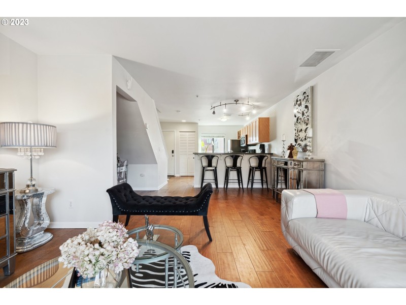 Kitchen/Living Room
