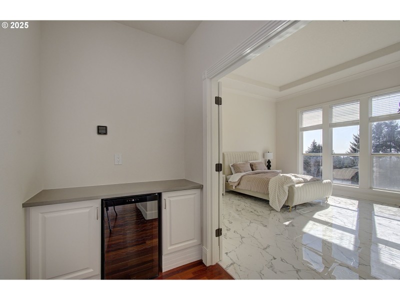 Bedroom, Owner's Suite