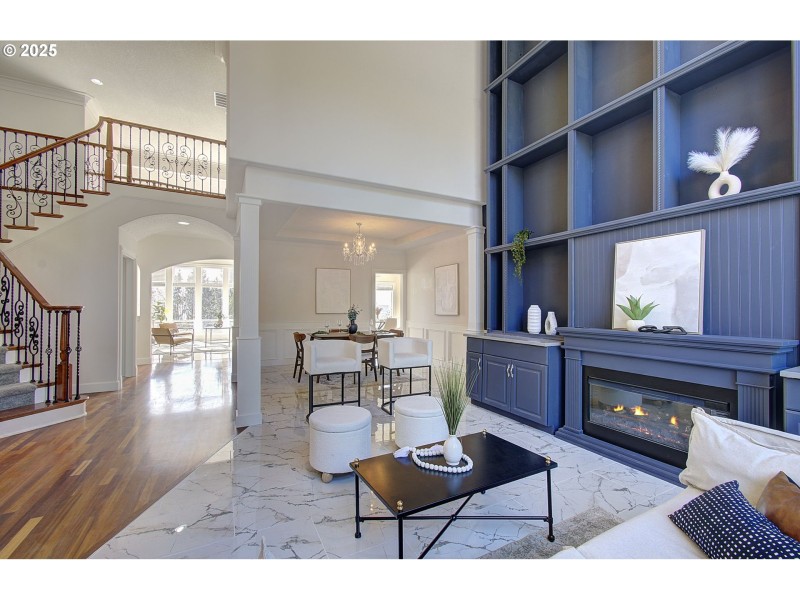 Living Room/Dining Room