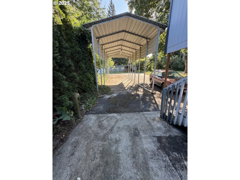 Carport