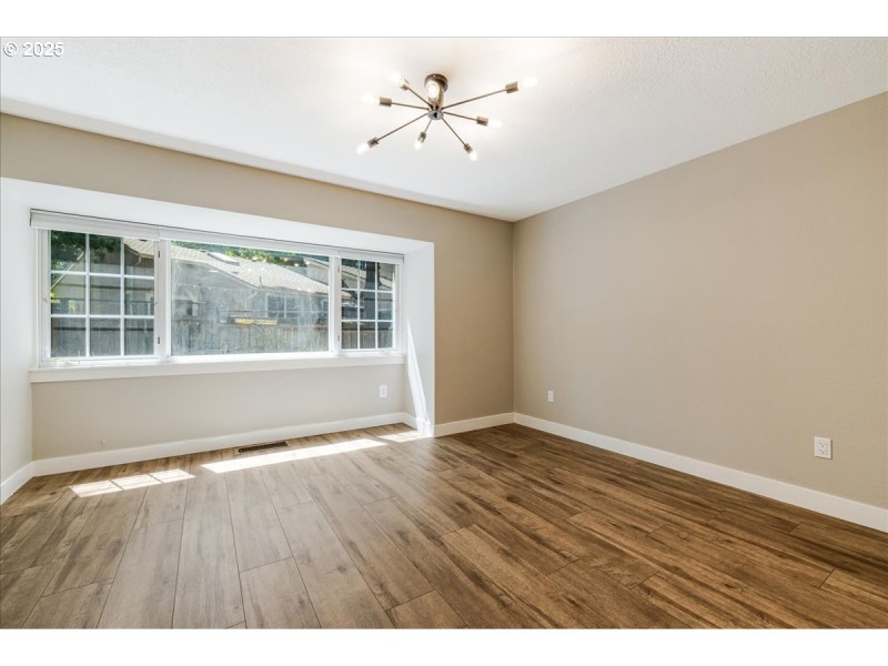 Bedroom, Primary