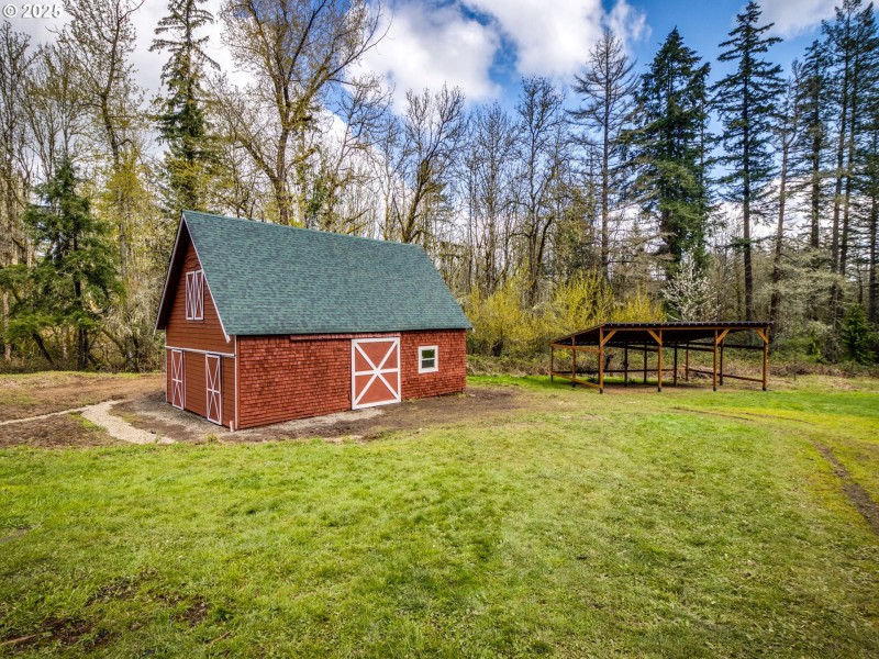 Barn