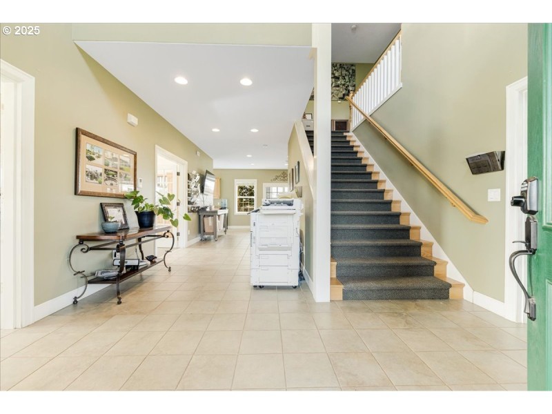 Entrance/Foyer